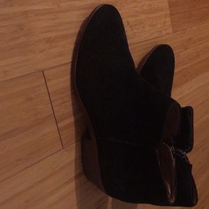 Sam Edelman Suede Booties Size 7.5